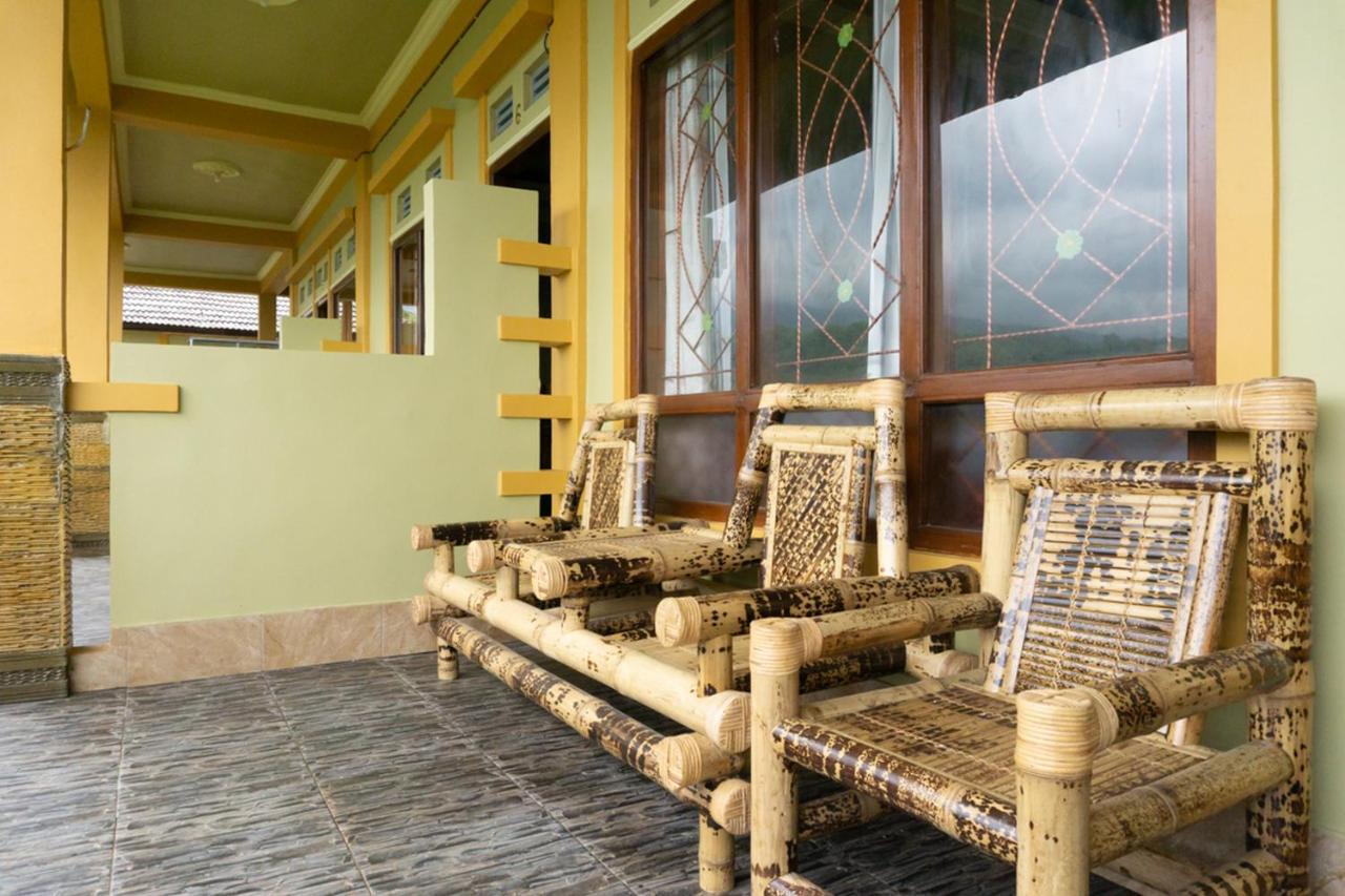 Hotel Reddoorz Near Senaru Rinjani Exterior foto